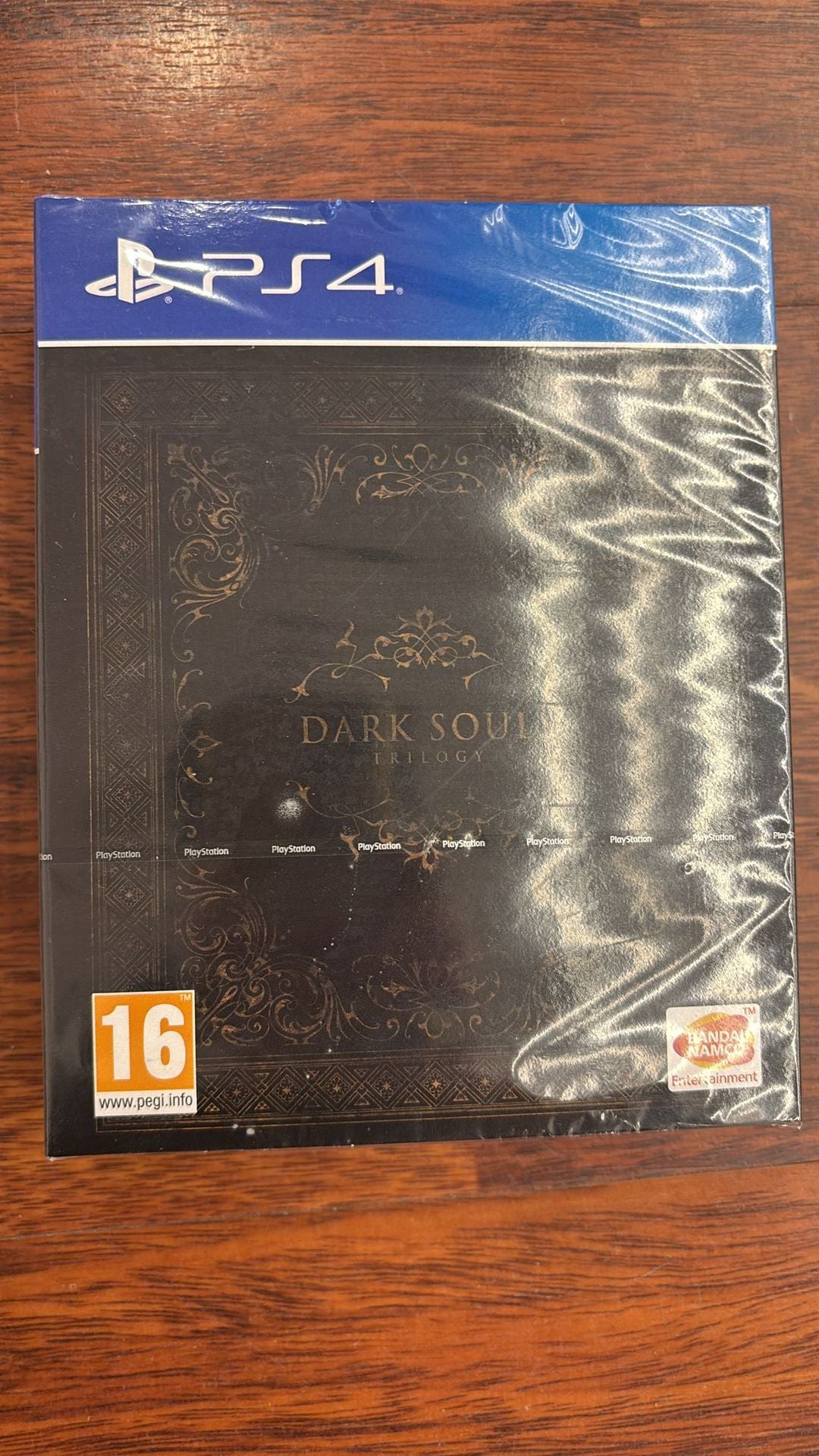 Dark Souls Trilogy PS4 UK Dark Souls Trilogy PS4 UK